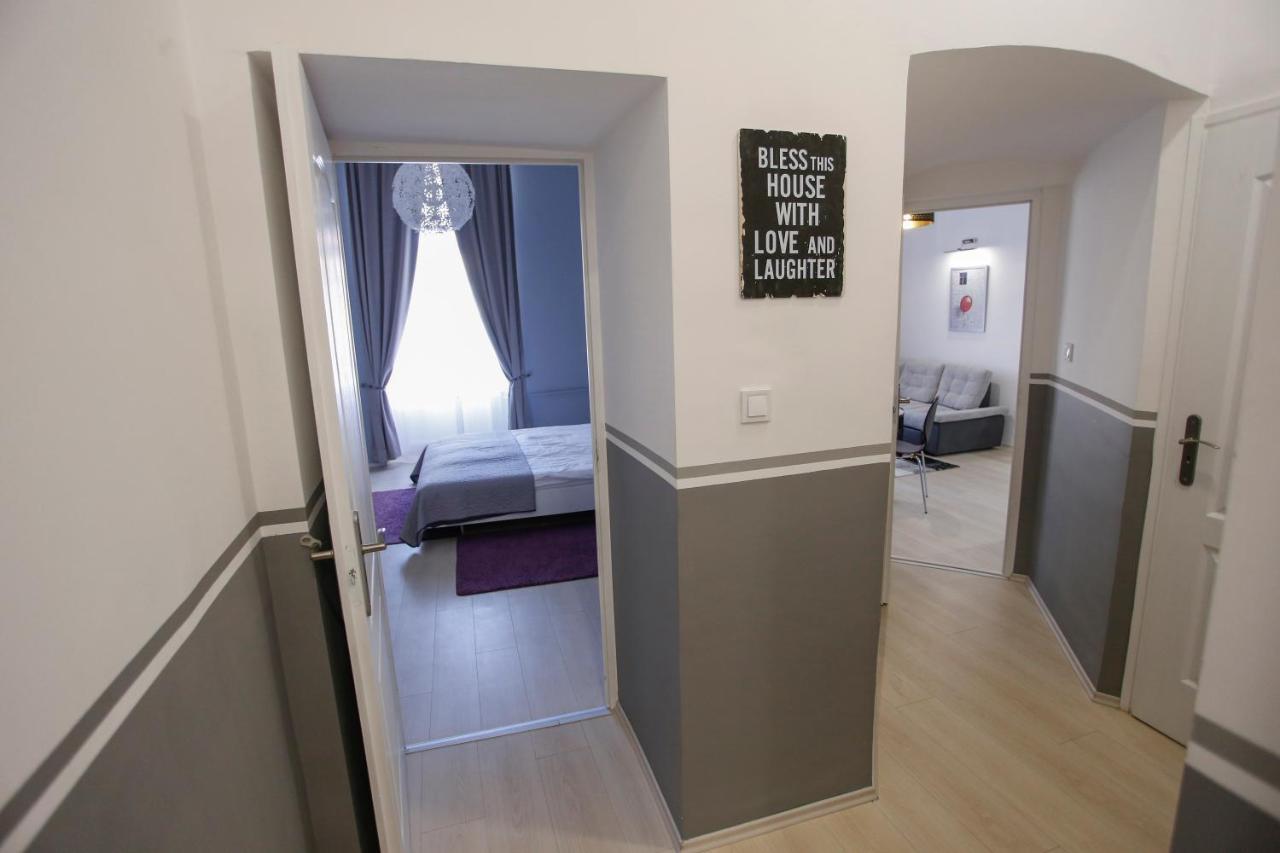 Uránia Apartmanház Eger Kültér fotó